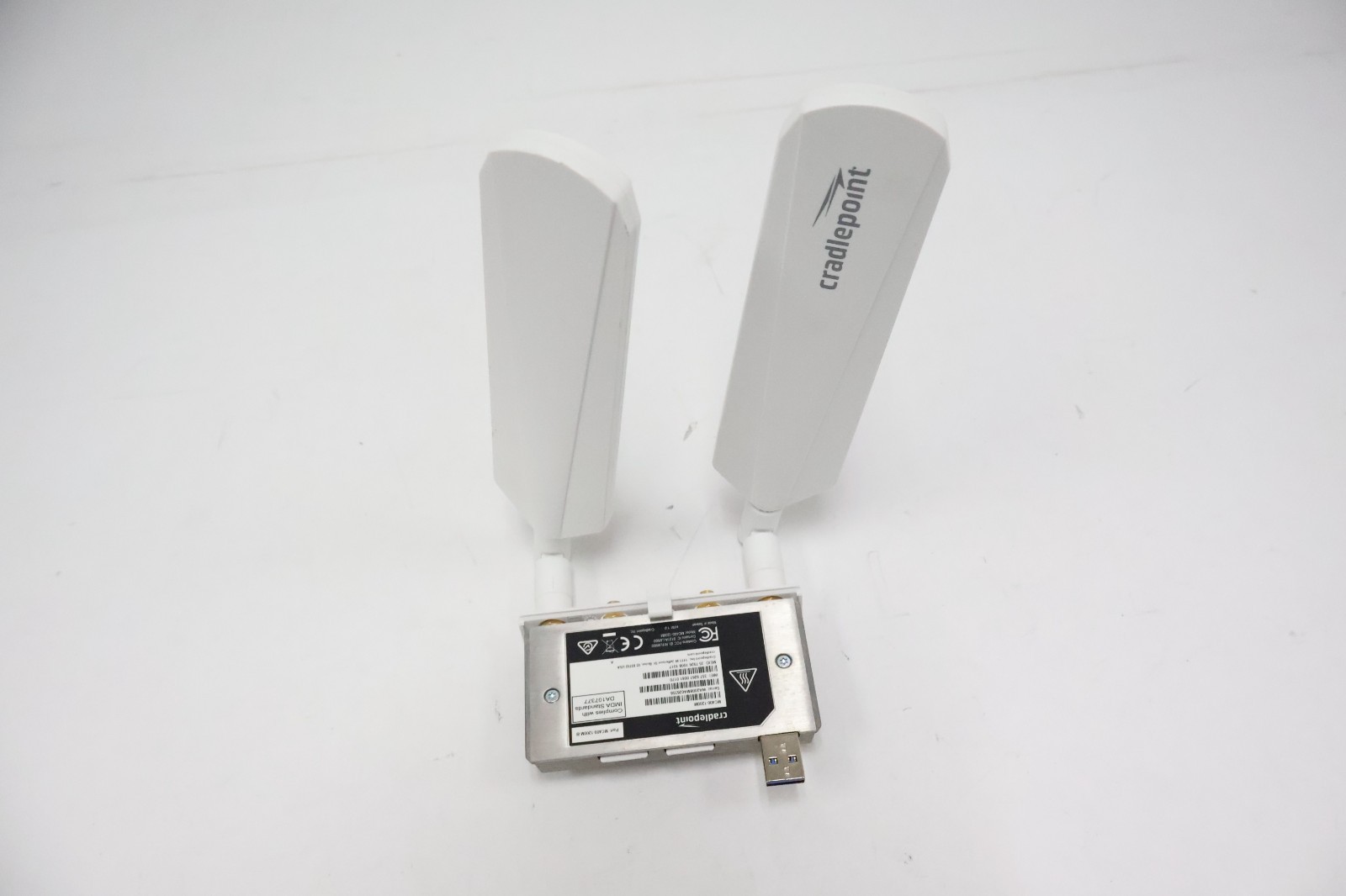Cradlepoint BA-MC400-1200M-B LTE Wireless Cellular Modem Router (Multi Carrier)