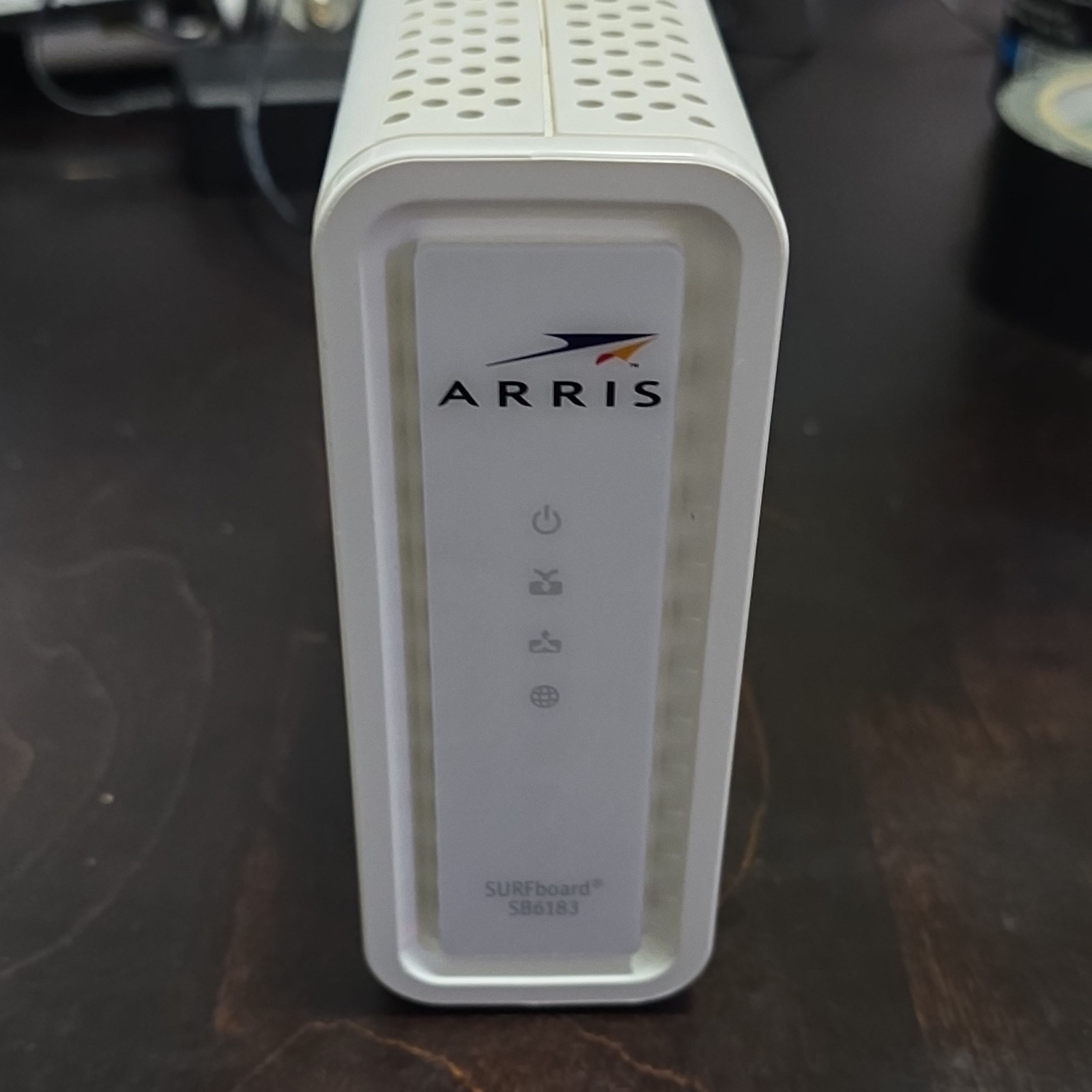ARRIS SURFboard SB6183 Cable Modem Ethernet Coaxial White 1 LAN Port