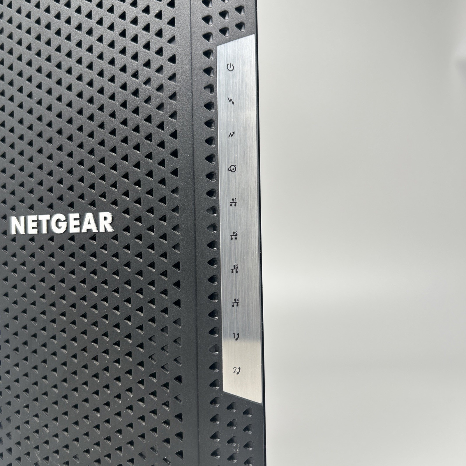 NETGEAR CM1150V Nighthawk Multi-Gig DOCSIS 3.1 Modem Xfinity Voice – Tested