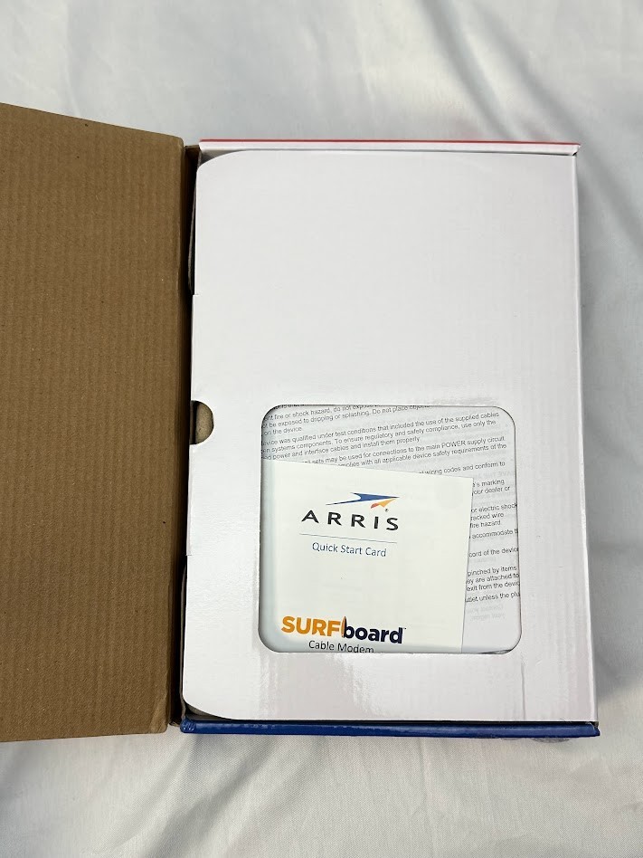 ARRIS SURFboard SB8200 DOCSIS 3.1 10 Gbps Cable Modem