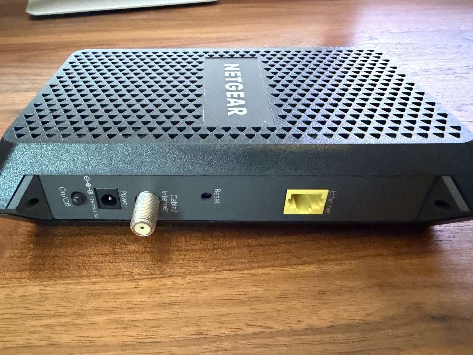 NETGEAR CM600 (24×8) DOCSIS 3.0 Cable Modem
