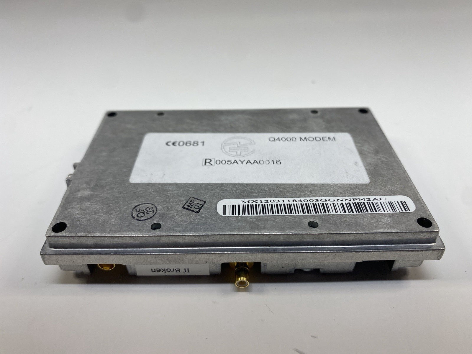 QUAKE GLOBAL Q4000 GPS GSM Modem 1135-GGNNPN2AC