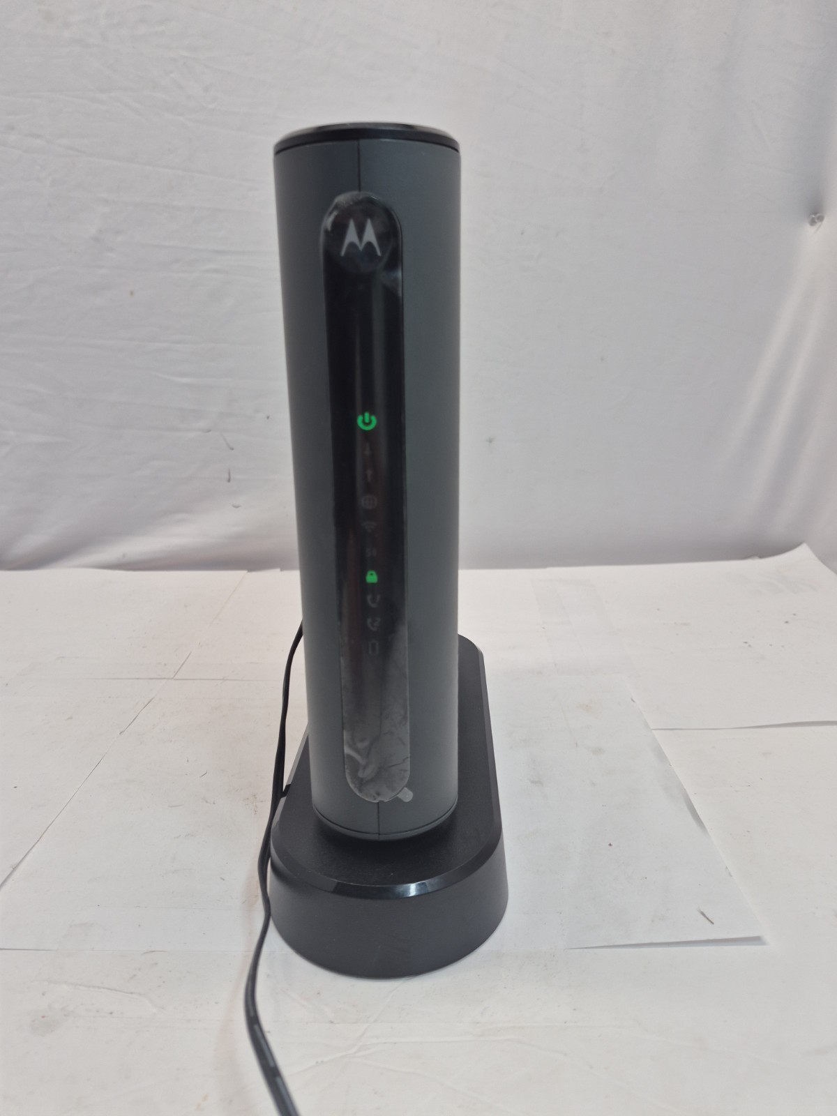 Motorola MT7711 24×8 Cable Modem plus AC1900 WiFi Router