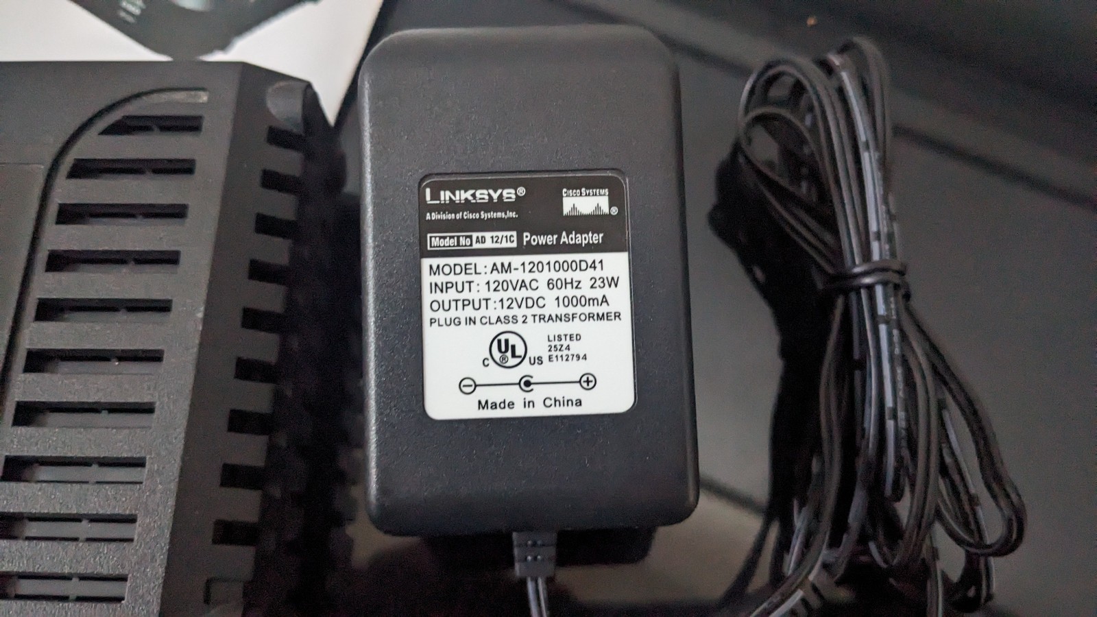 Cisco DPC3008 Cable Modem with Power Supply and Cable Included