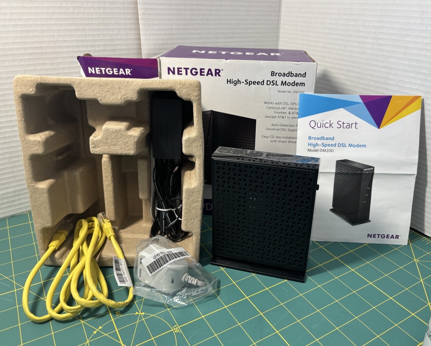 Netgear Broadband High Speed DSL Modem VDSL/ADSL DM200-100NAS NEW Open Box