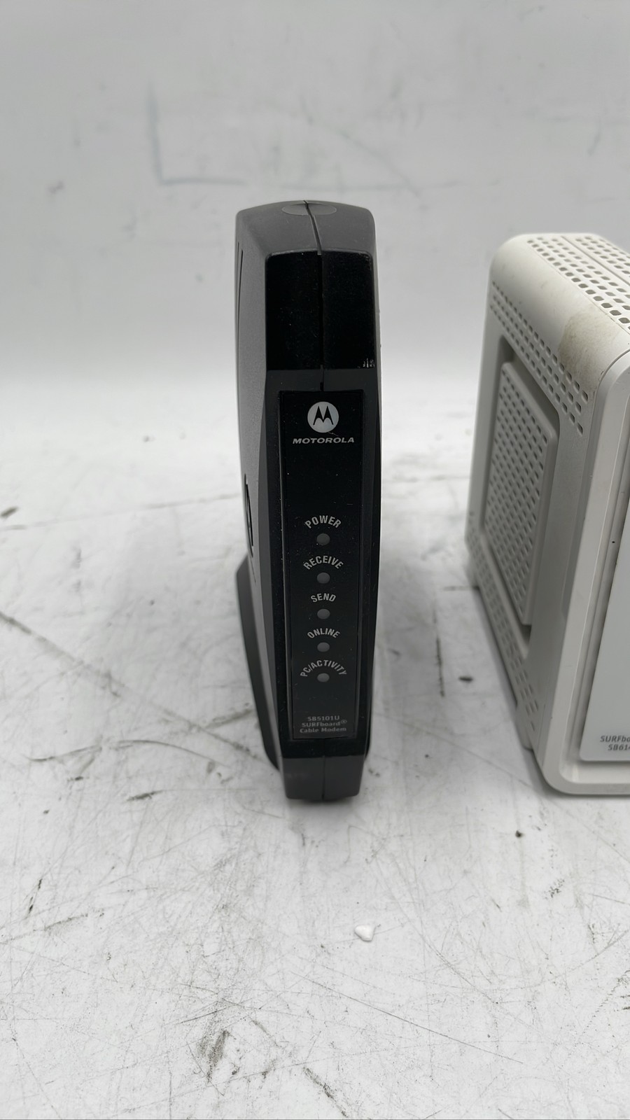 Motorola SB5101U & SB6141 Cable Modems DOCSIS Lot Of 2