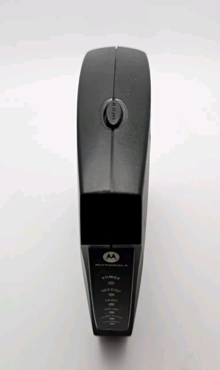 Motorola SB5100 SURFboard Cable Modem With AC Adapter- WORKS!