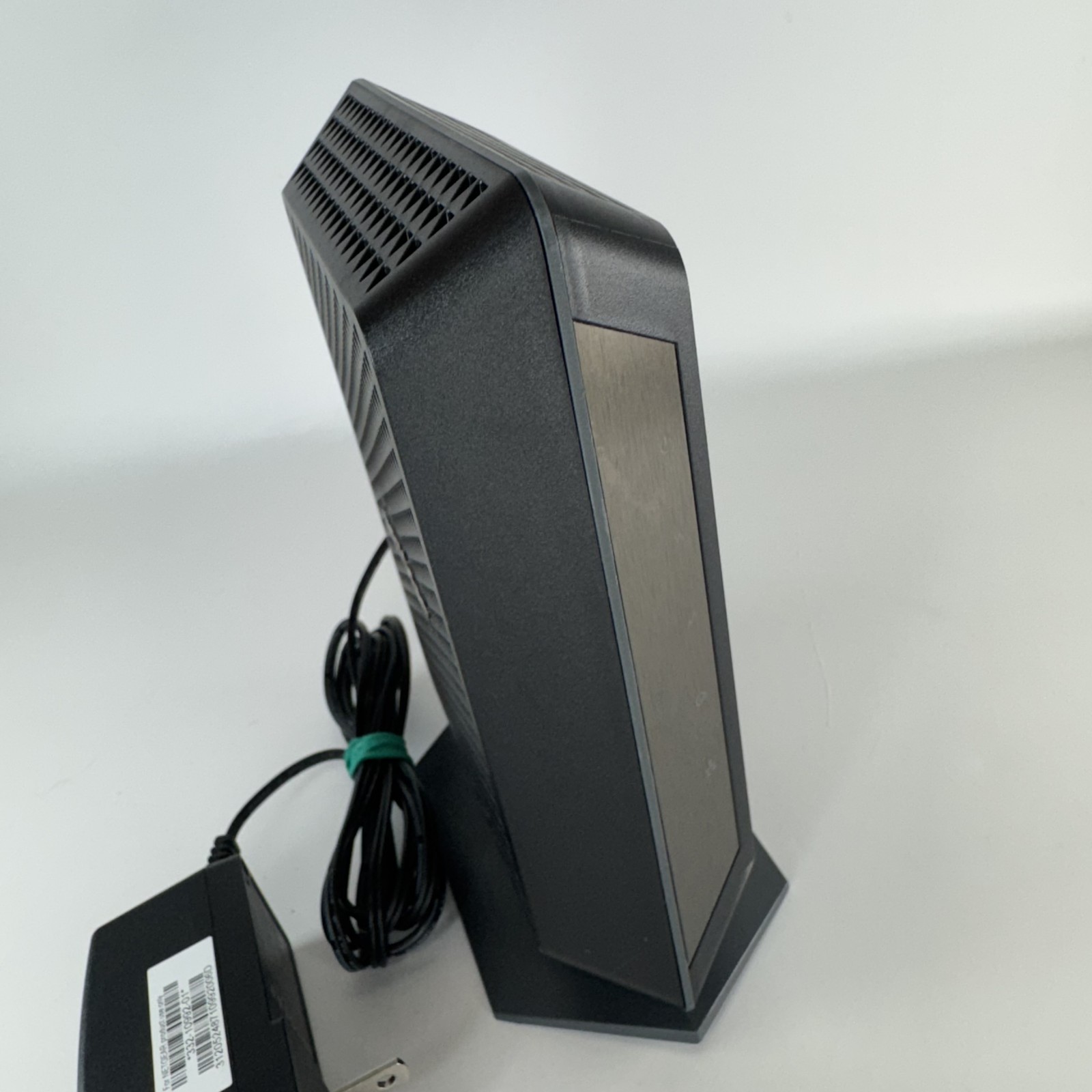 Netgear CM700 Cable Modem DOCSIS 3.0 32×8 High Speed Ethernet w/ Power Adapter