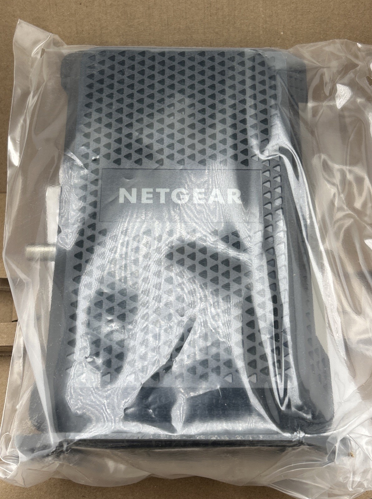 NETGEAR CM1000 DOCSIS 1000Mbps Cable Modem (CM1000-1AZNAS) NETGEAR RENEWED