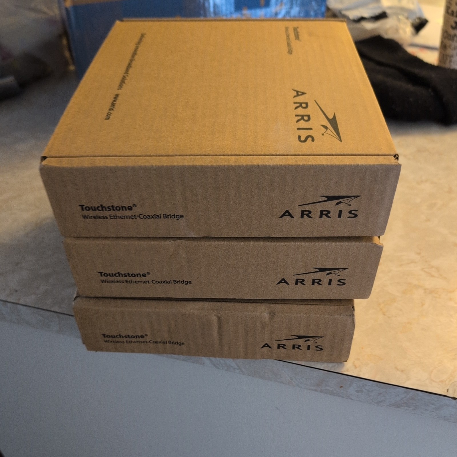 ARRIS ac WiFi 782196 WECB460/NA Touchstone Wireless Ethernet-Coaxial Bridge NEW