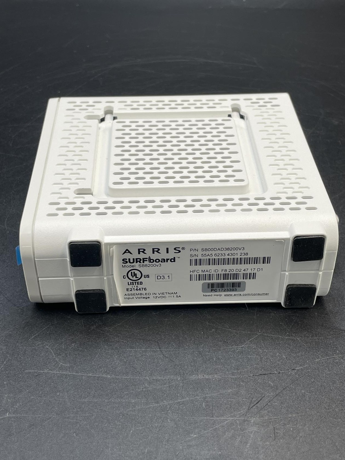 ARRIS Cable Modem Fast DOCSIS 3.1 32×8 Gigabit Cable Modem SB8200 PC1723393
