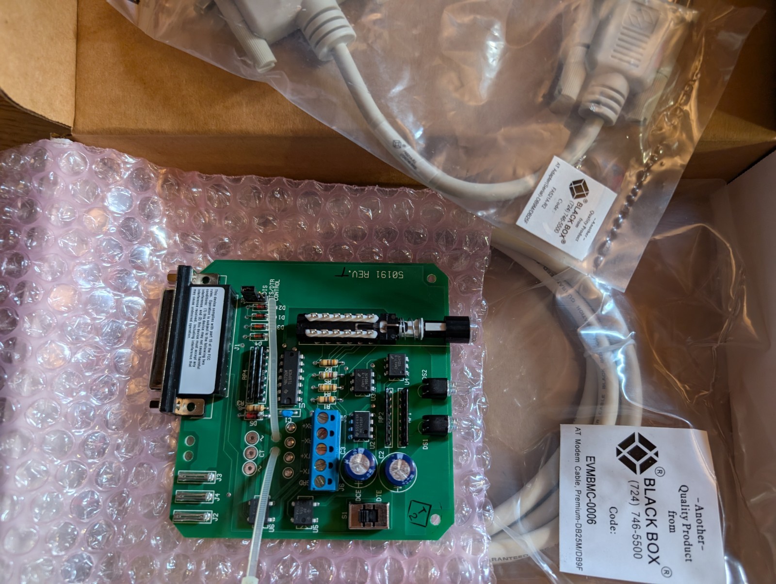 NEW BLACK BOX ME805C-R2 SHORT-HAUL MODEM B WITH CABLES
