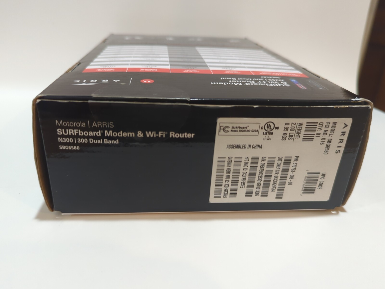 Motorola SBG6580 DOCSIS 3.0 Wireless Cable Modem Router Gateway.