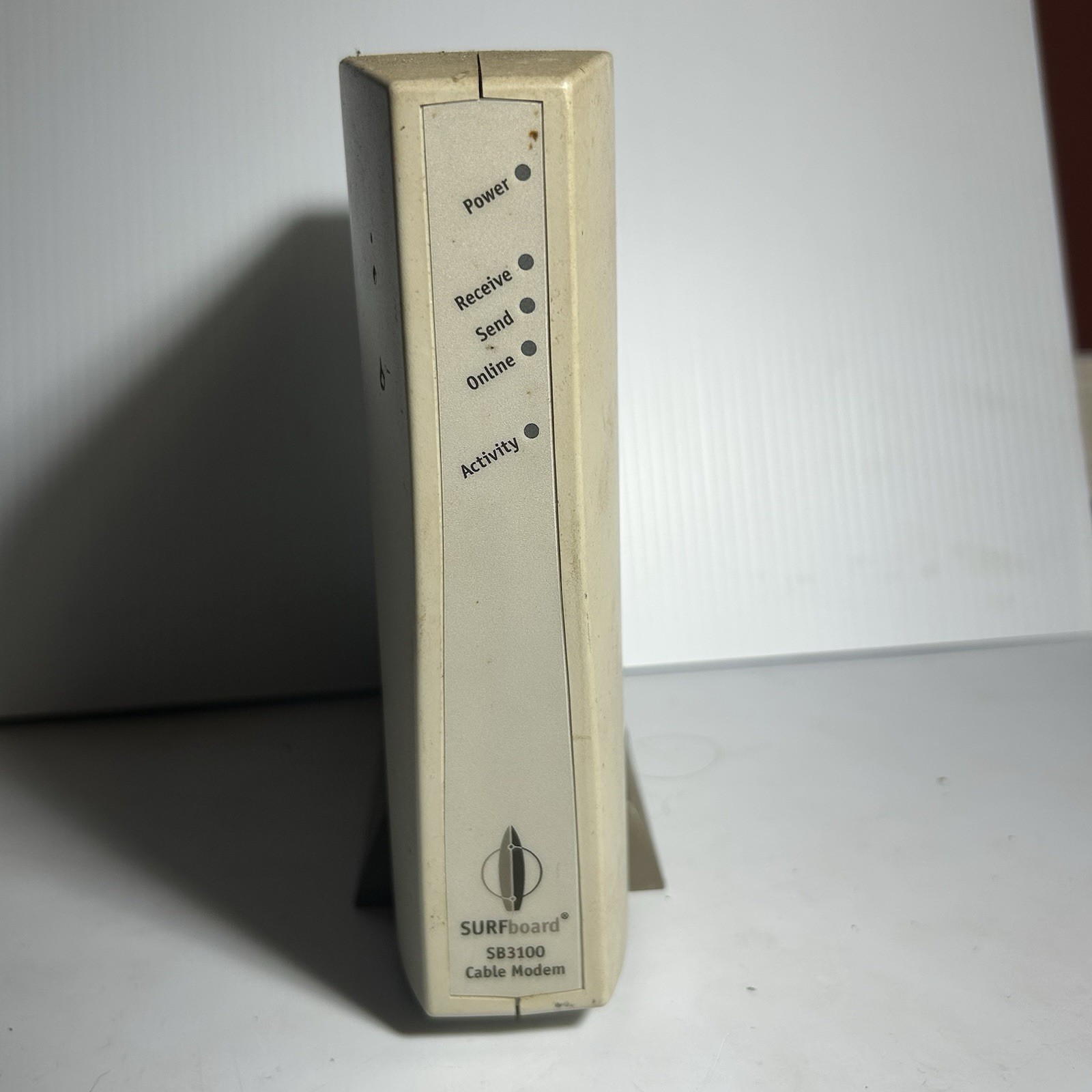 Motorola SURFboard Router SB3100 38 Mbps 105-125 VAC 13W Beige Ethernet Internet