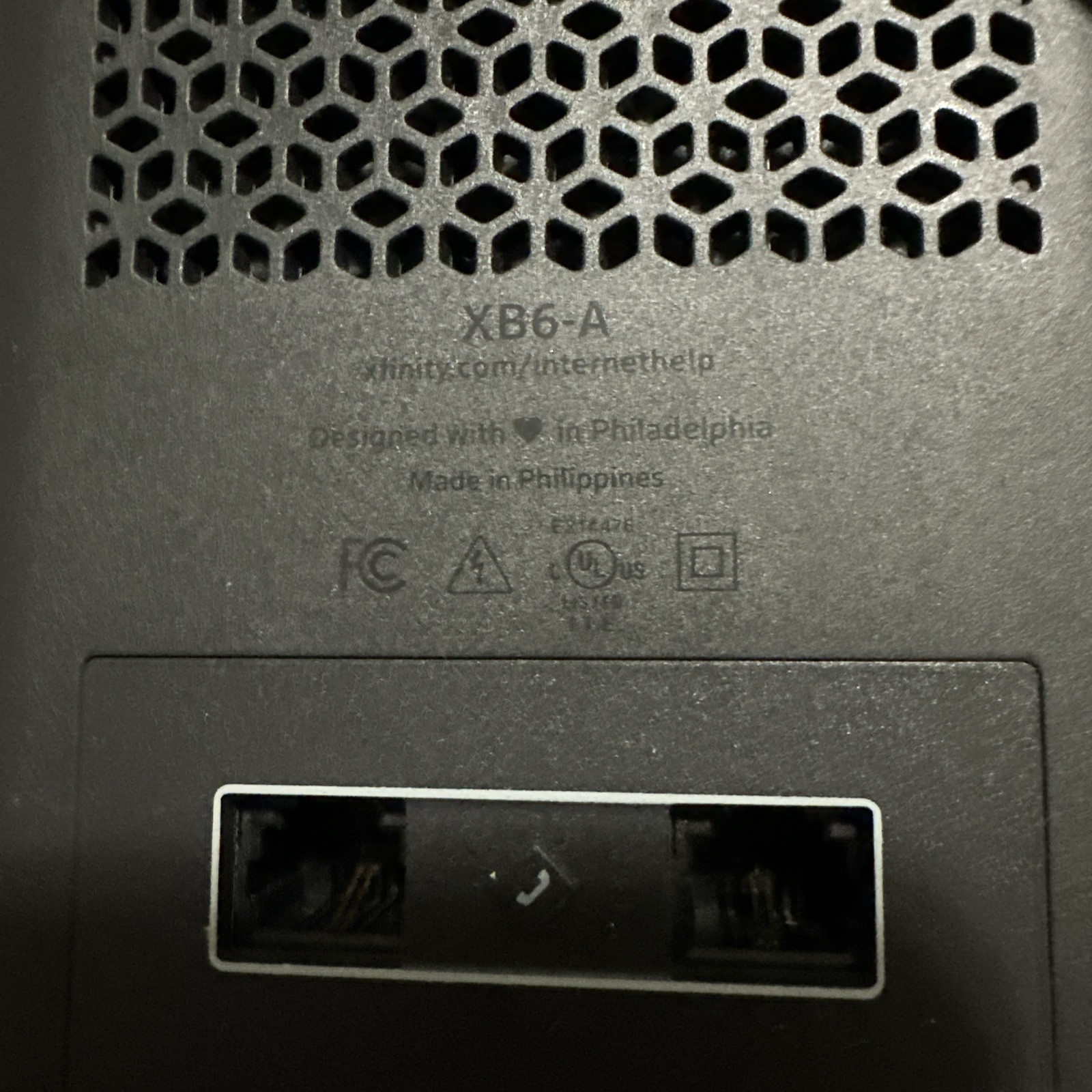 XFINITY XB6-A TG02DCW3482P2CT XFi MODEM – Parts/Repair