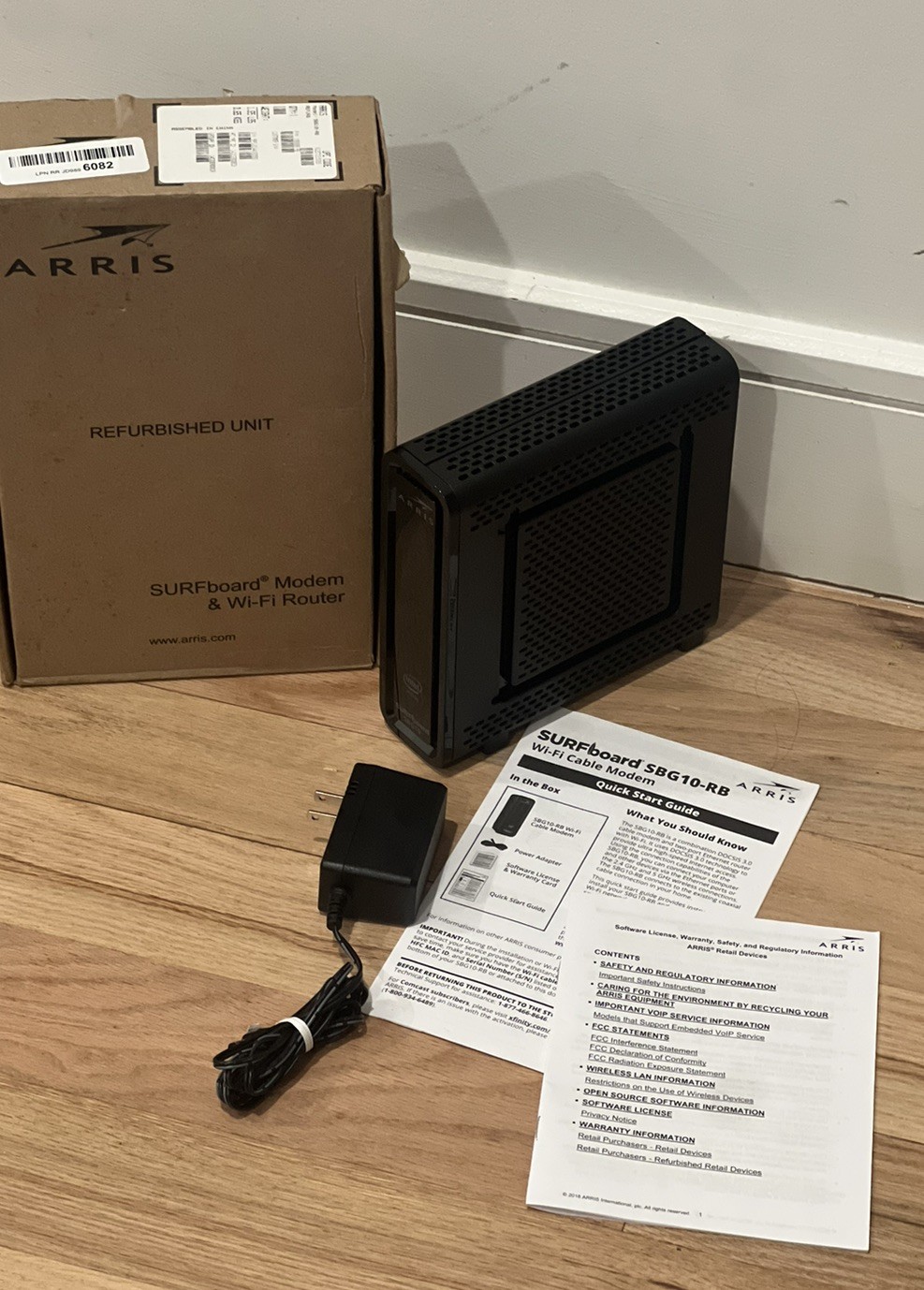 ARRIS SURFboard SBG10 DOCSIS 3.0 Cable Modem & AC1600 Dual Band Wi-Fi Router