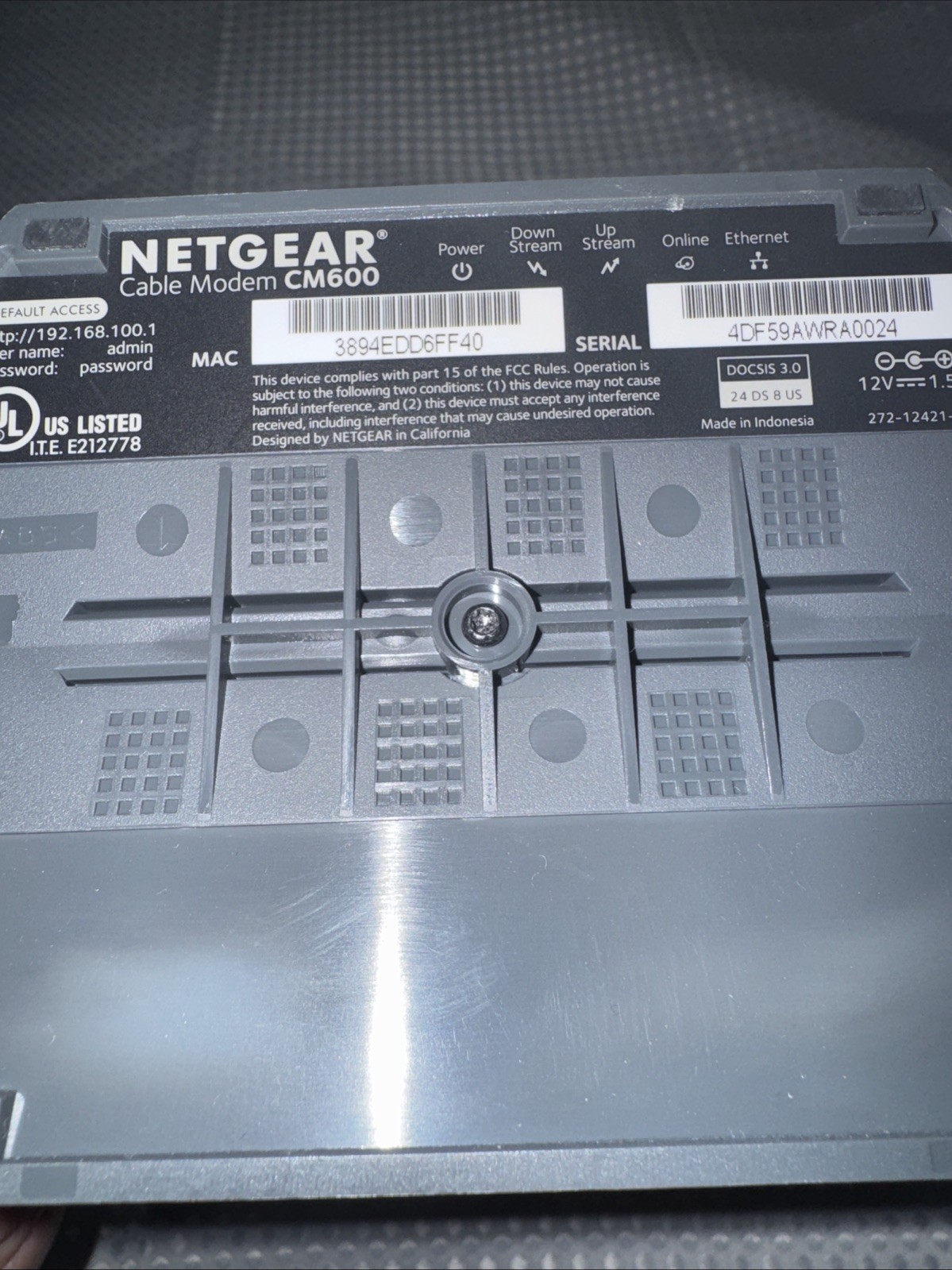 NETGEAR CM600 High speed Cable Modem Up to 960 Mbps 24×8 Channel Bonding