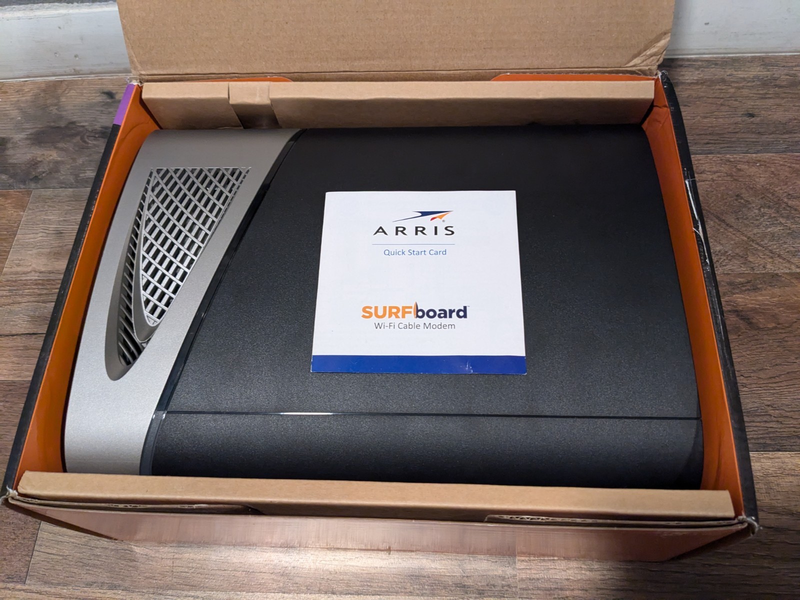 Arris G54 BE18000 WiFi 7 & DOCSIS 3.1 Cable Modem For Parts or Repair! READ!
