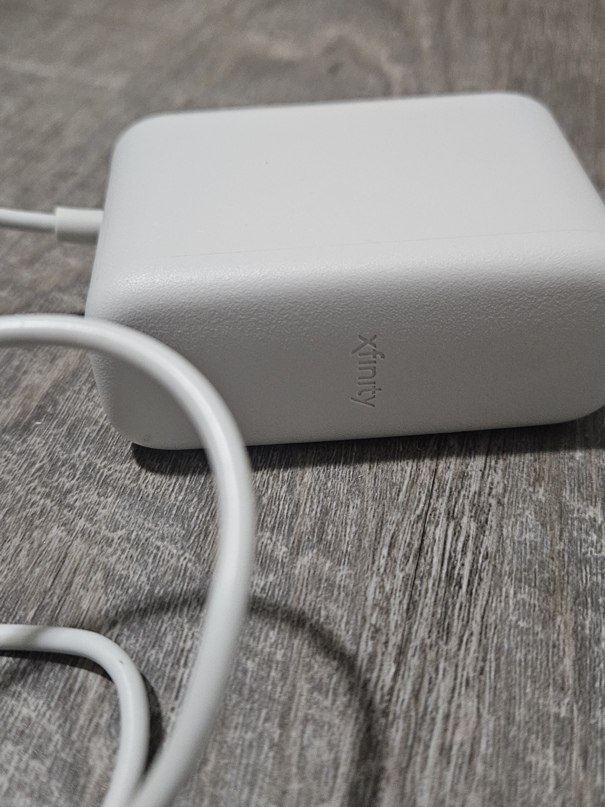 Xfinity Home WiFi Router Modem 4-Ports White XB7-CM With Power Adapter For Parts
