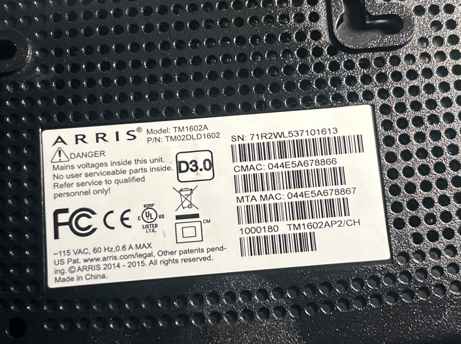ARRIS Telephony Internet Cable Modem DOCSIS 3.0 Model TM1602A W/Ethernet cable