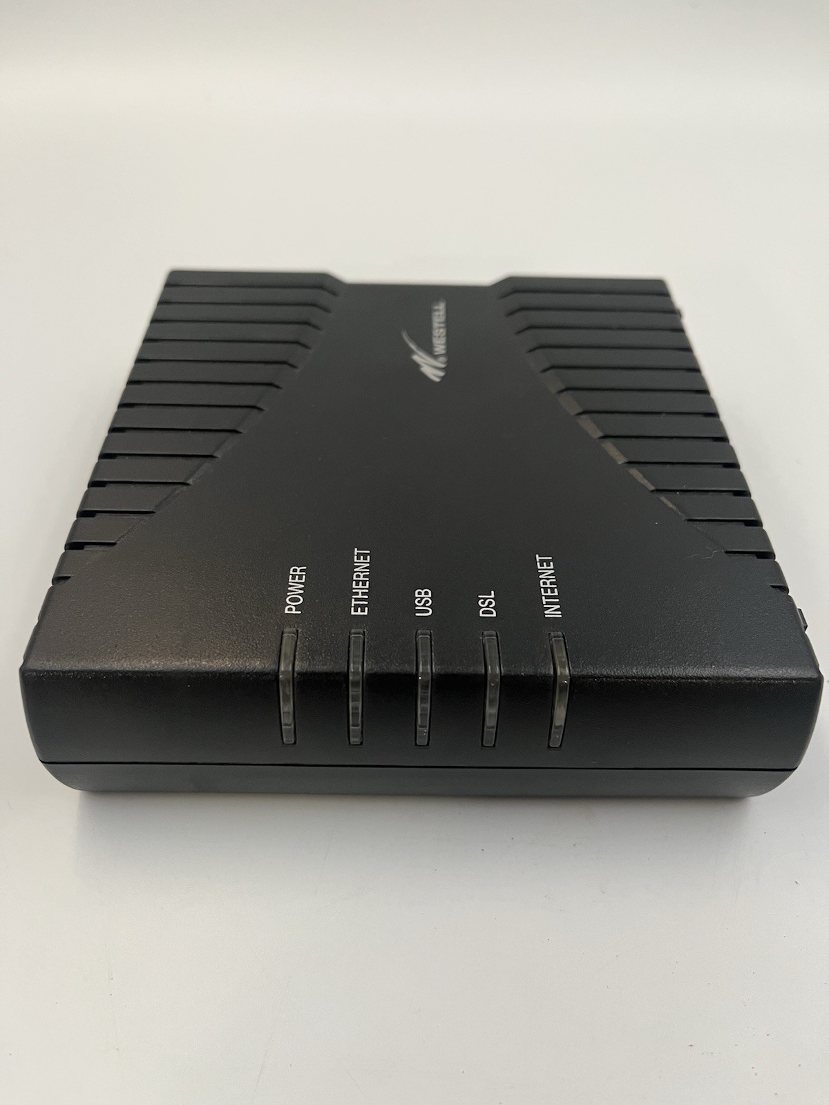 Westell DSL Model C90-610030-06 Modem with Power Cord and Cable