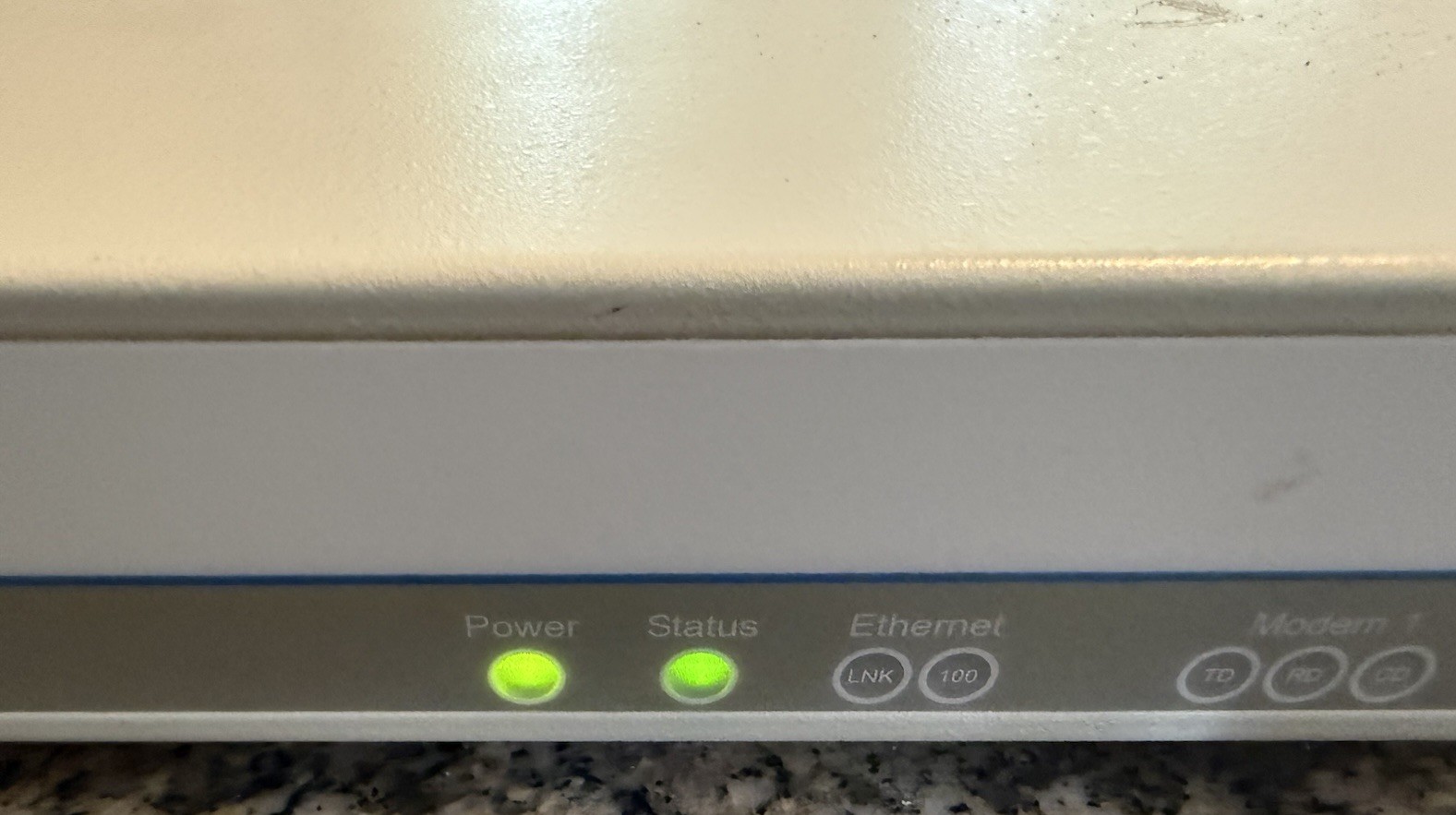 MultiTech Systems FaxFinder V.34 Fax Server FF830 ~ 8 Modem System