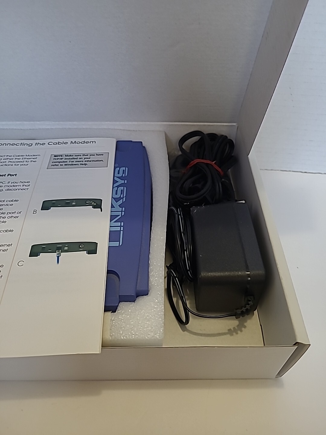 NOB Linksys Cable Modem w/usb & ethernet connections wired BEFCMU10 CISCO NEW