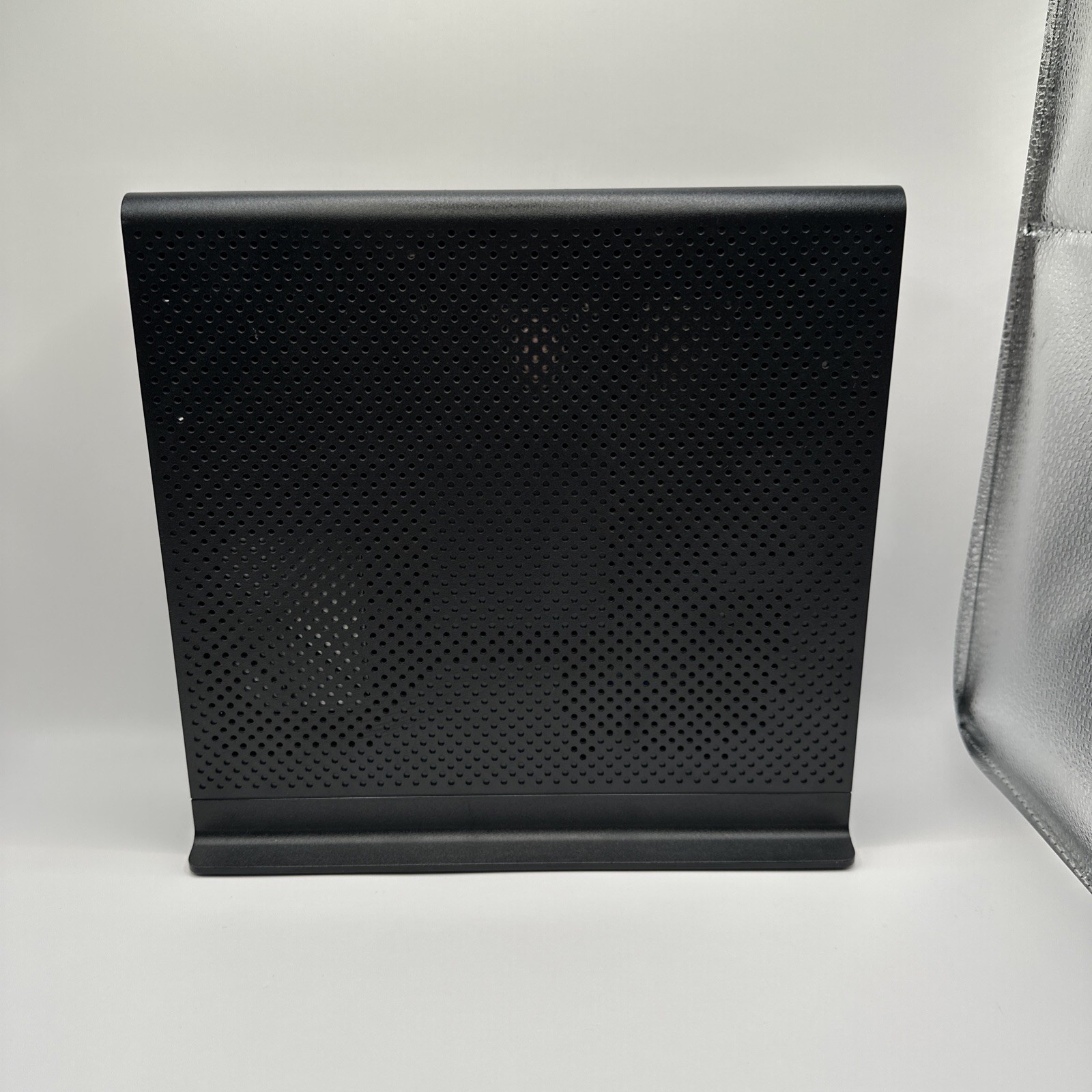 Arris Panoramic TG1682G Dual Band 2.4GHz 5GHz Wireless WiFi Router Cable Modem