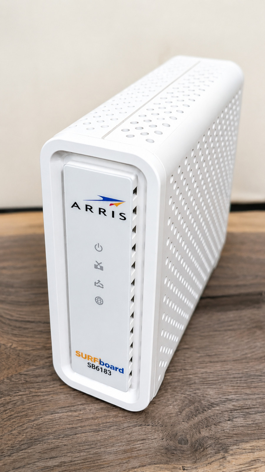 Arris Surfboard SB6183 Cable Modem 686 mbps 16×4 Docsis 3.0 New open box