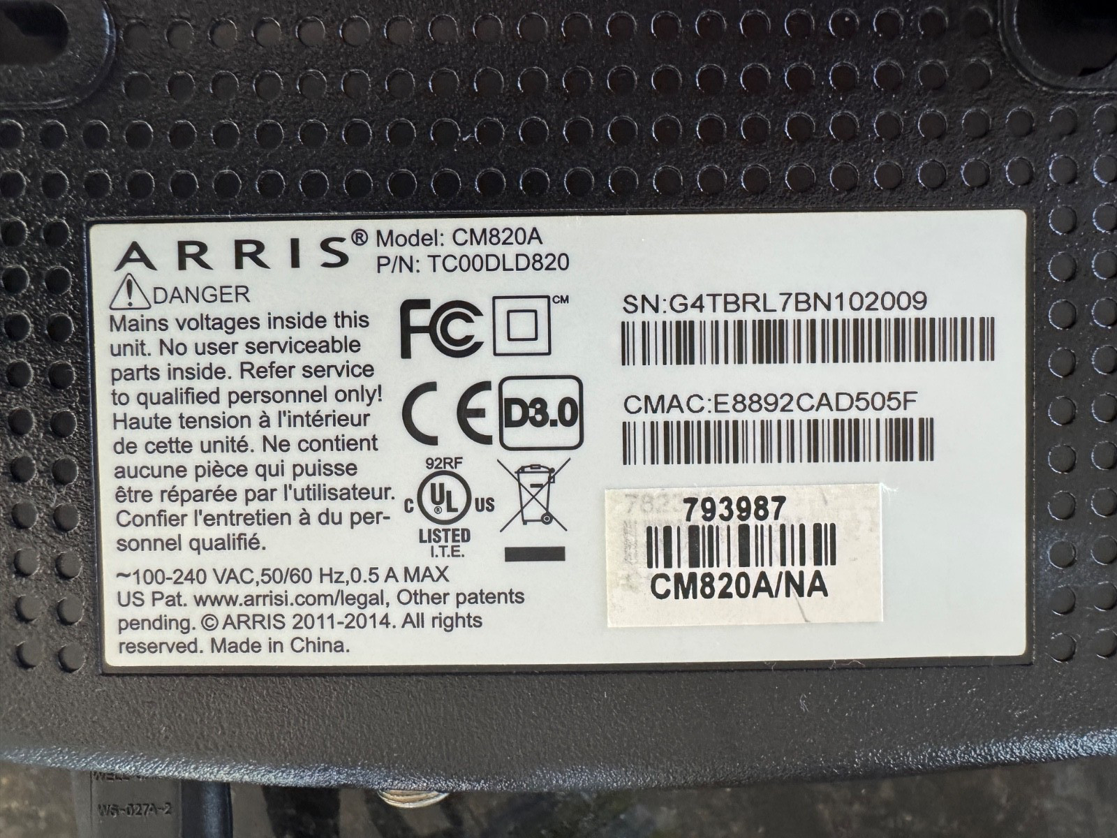 Arris CM820A Cable/3.0 Modem -Pre-owned & Works -Includes the power supply.