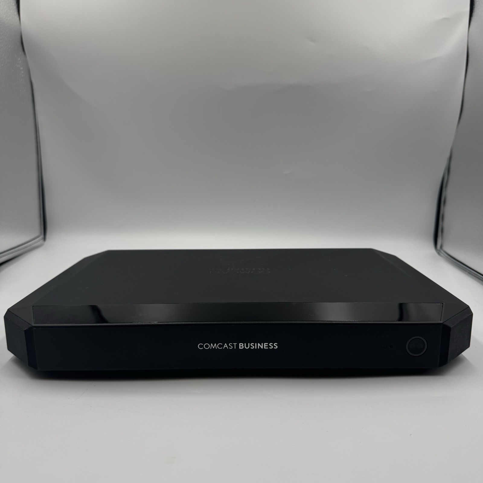 Comcast Business CBR-T Cable Modem WiFi Router Gateway Tested Powers On