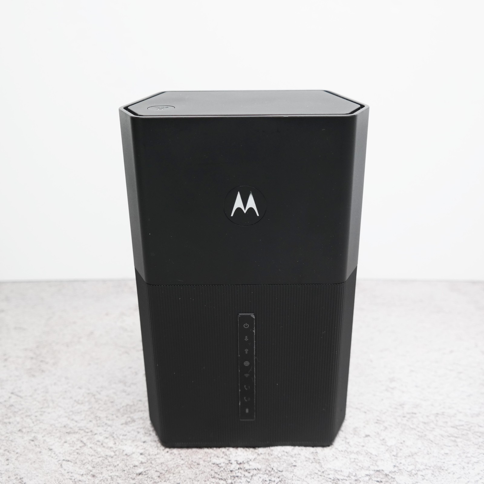 Motorola MT8733 Cable Modem and Wireless Router BROKEN
