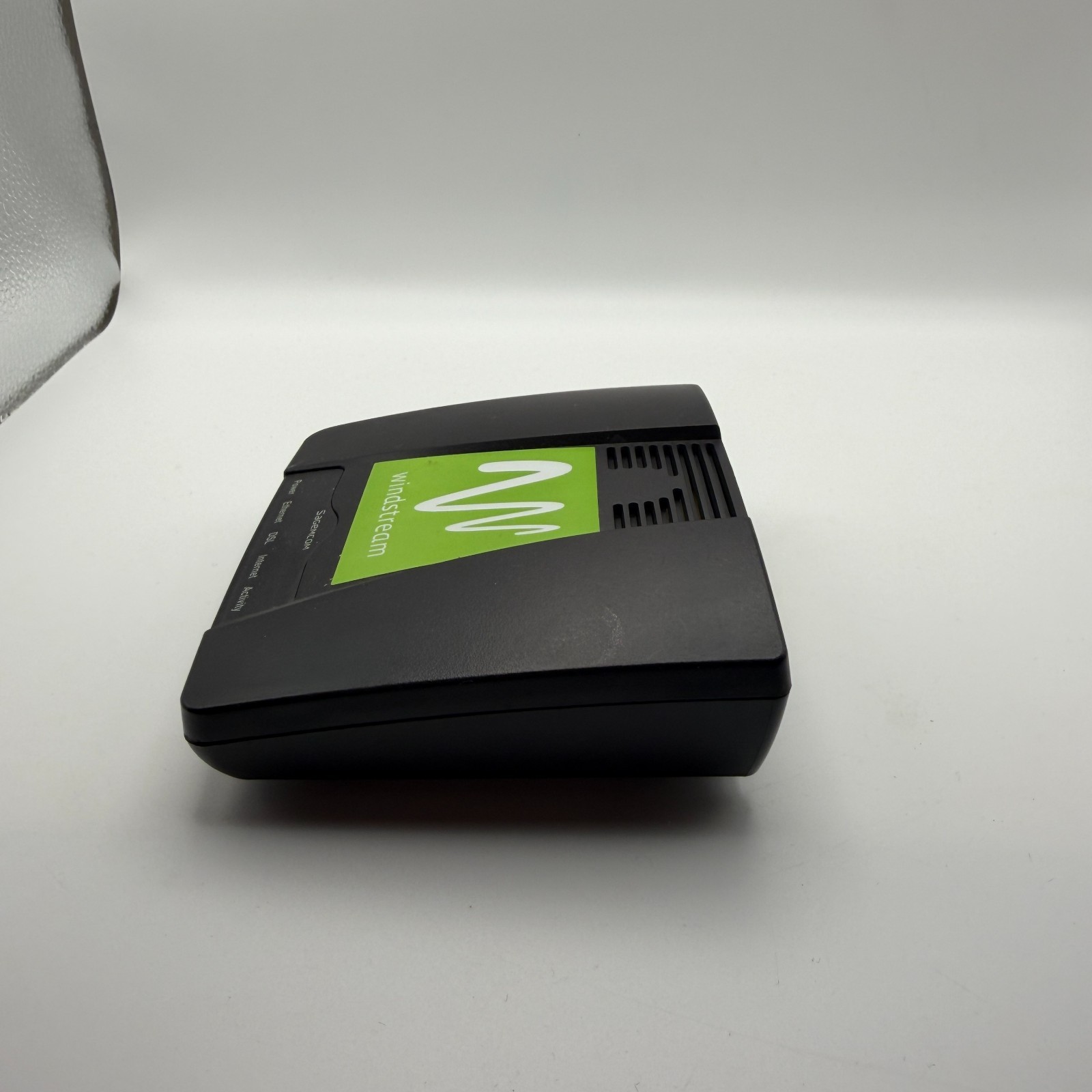 Windstream Sagemcom 4300 Ethernet ADSL Modem 060R-D148-A27 – Free Shipping