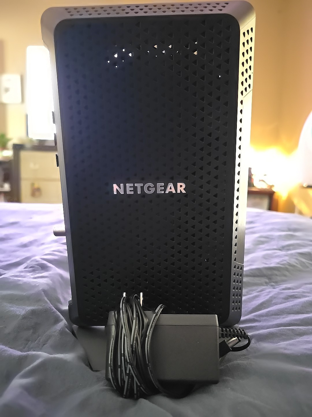 NETGEAR CM1200 DOCSIS 3.1 Cable Modem – Xfinity/Comcast Compatible – Works Great