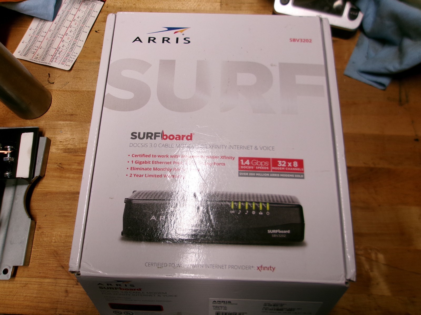ARRIS SURFboard SBV3202 DOCSIS 3.0 CABLE MODEM COMCAST XFINITY INTERNET & VOICE