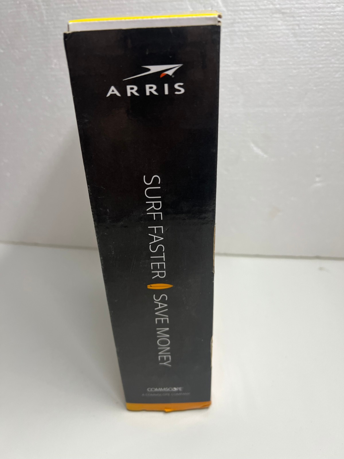 Arris SURFboard SBG10 Wireless Router – Cable Modem 2-Port Switch – 1GbE – WiFi5