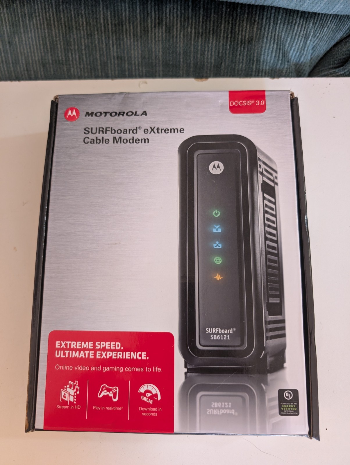 NEW Motorola SURFboard SB6121 (575319-019-00)