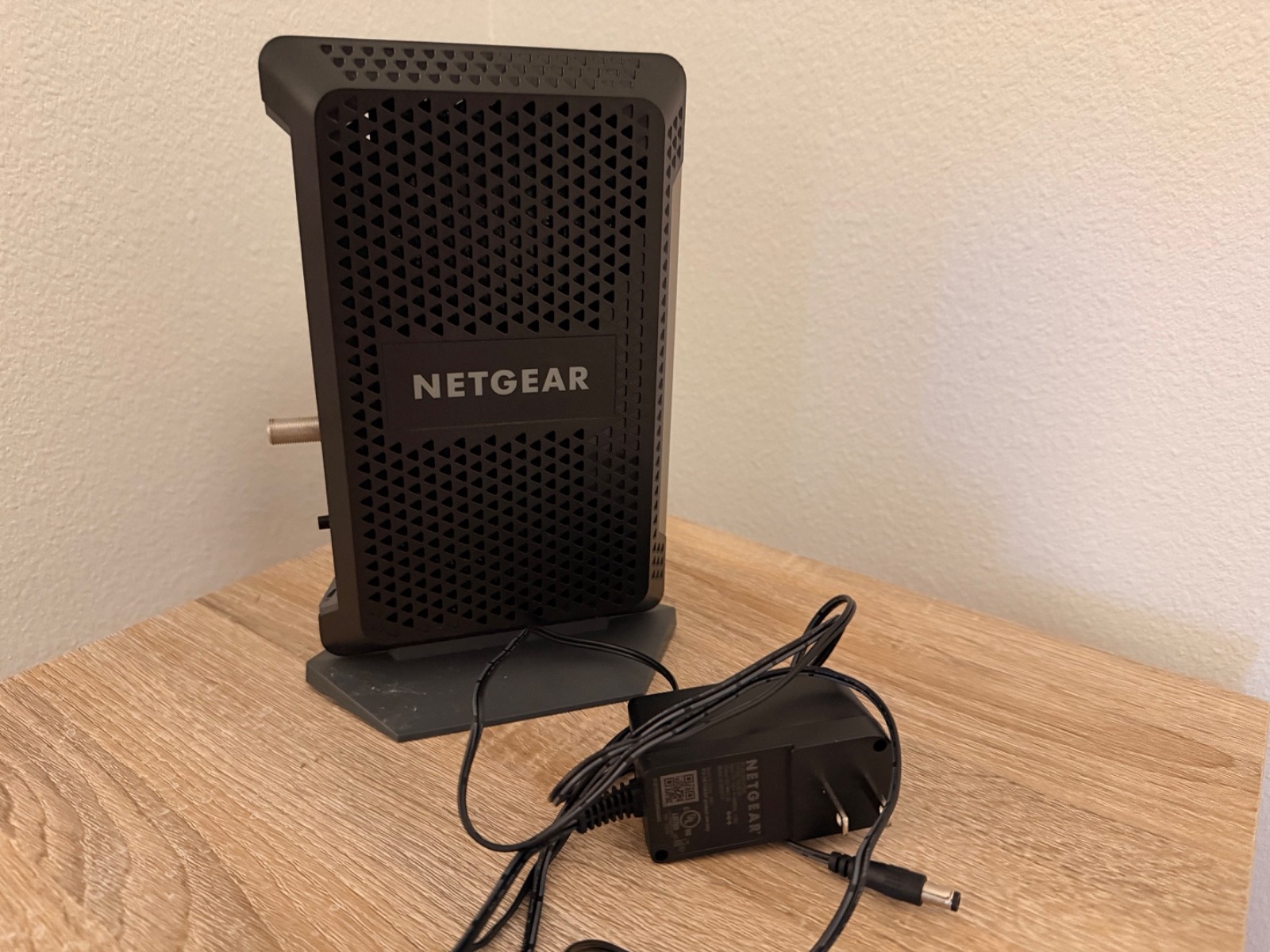 Netgear CM1000v2 Nighthawk DOCSIS 3.1 Cable Modem
