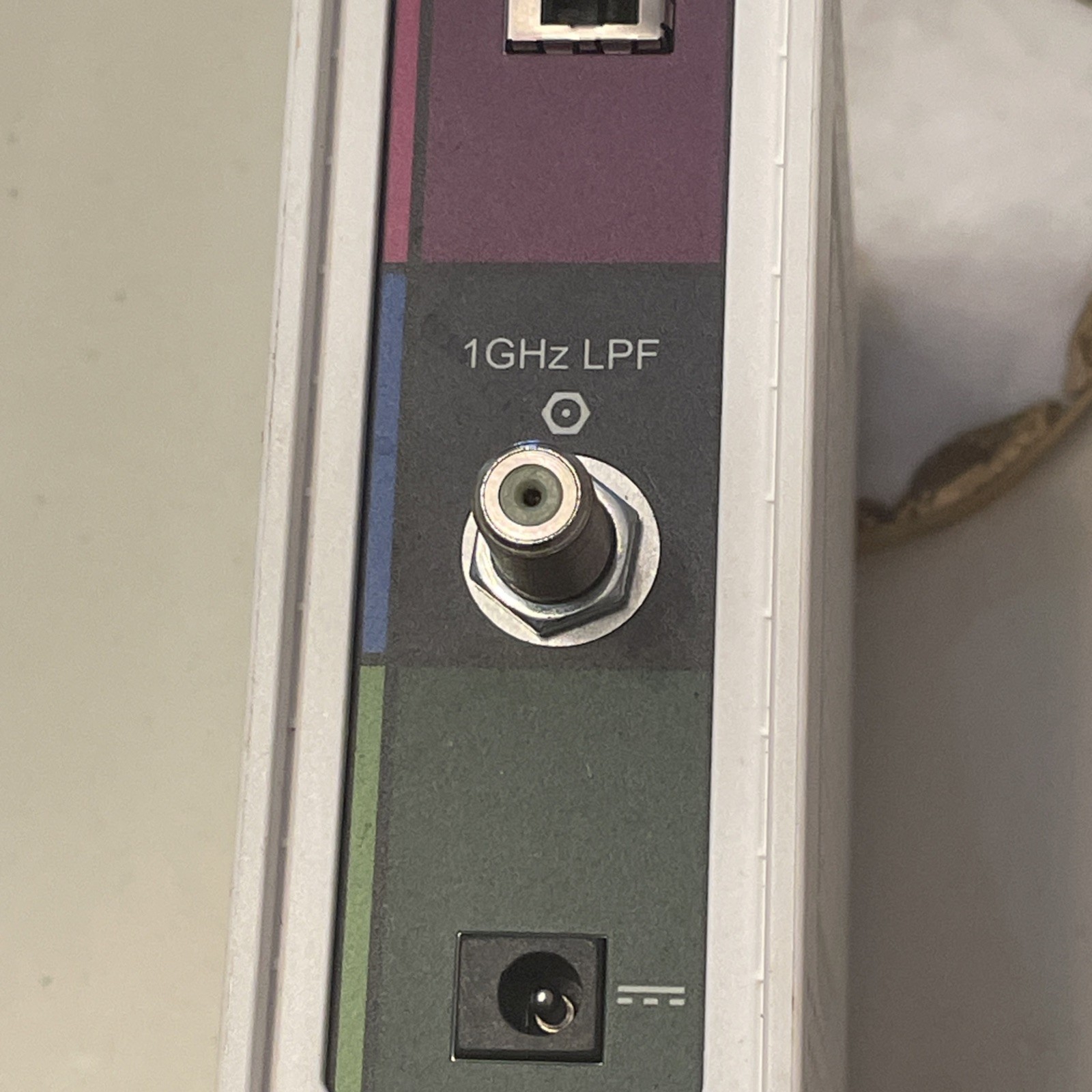 ARRIS SURFboard SB6141 3.0 Cable Modem 1GHz LPF Series**No Adapter**