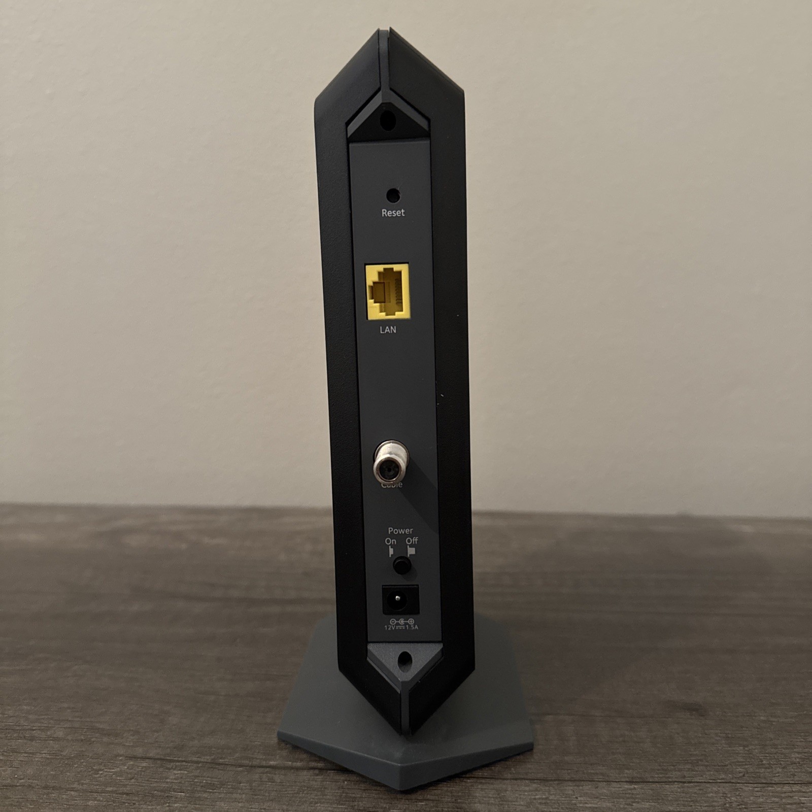 Netgear CM1000v2 Cable Modem DOCSIS 3.1