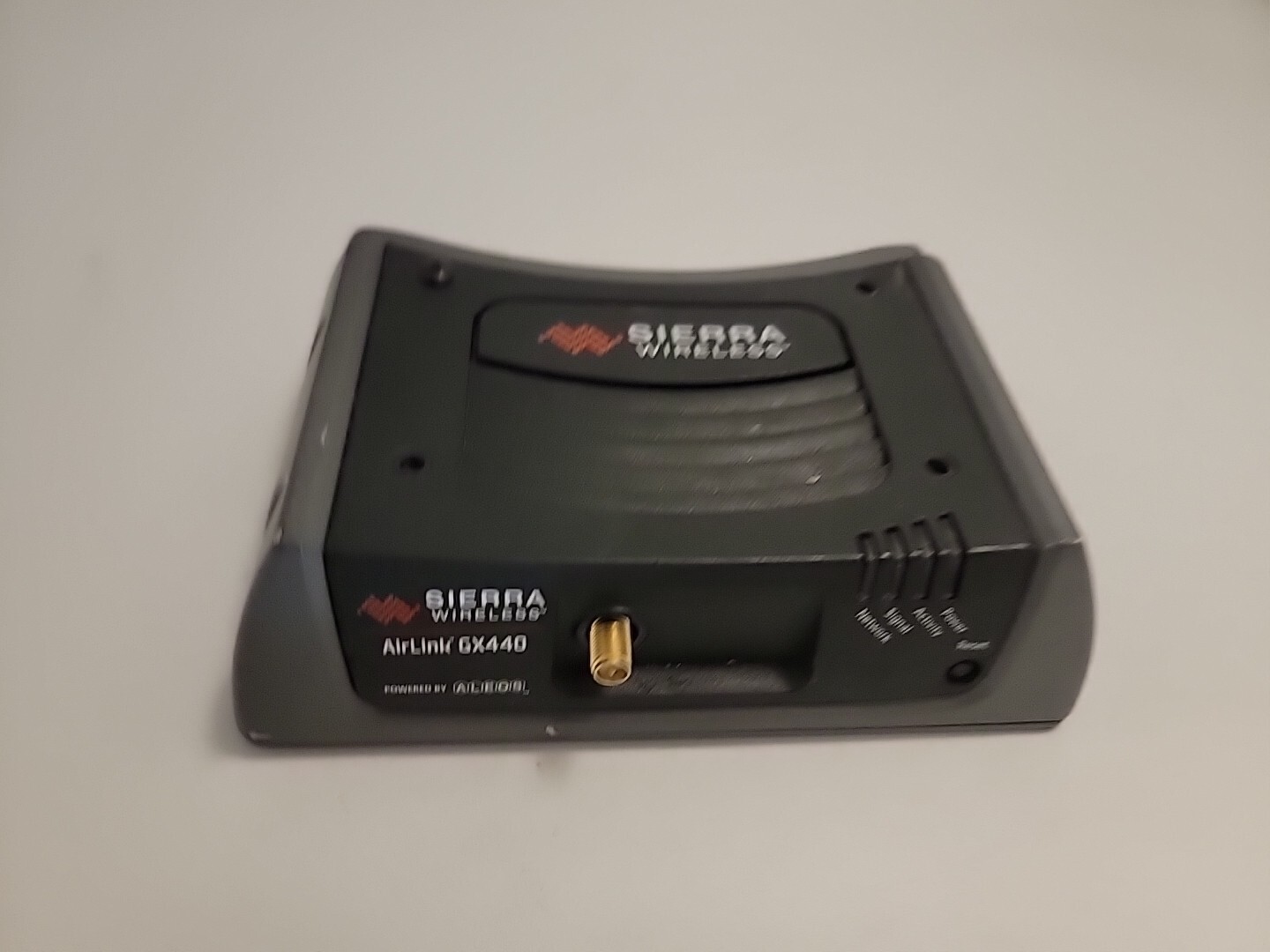 Sierra Wireless AirLink GX440 Cellular Modem Verizon , FOR PARTS (FAIR)