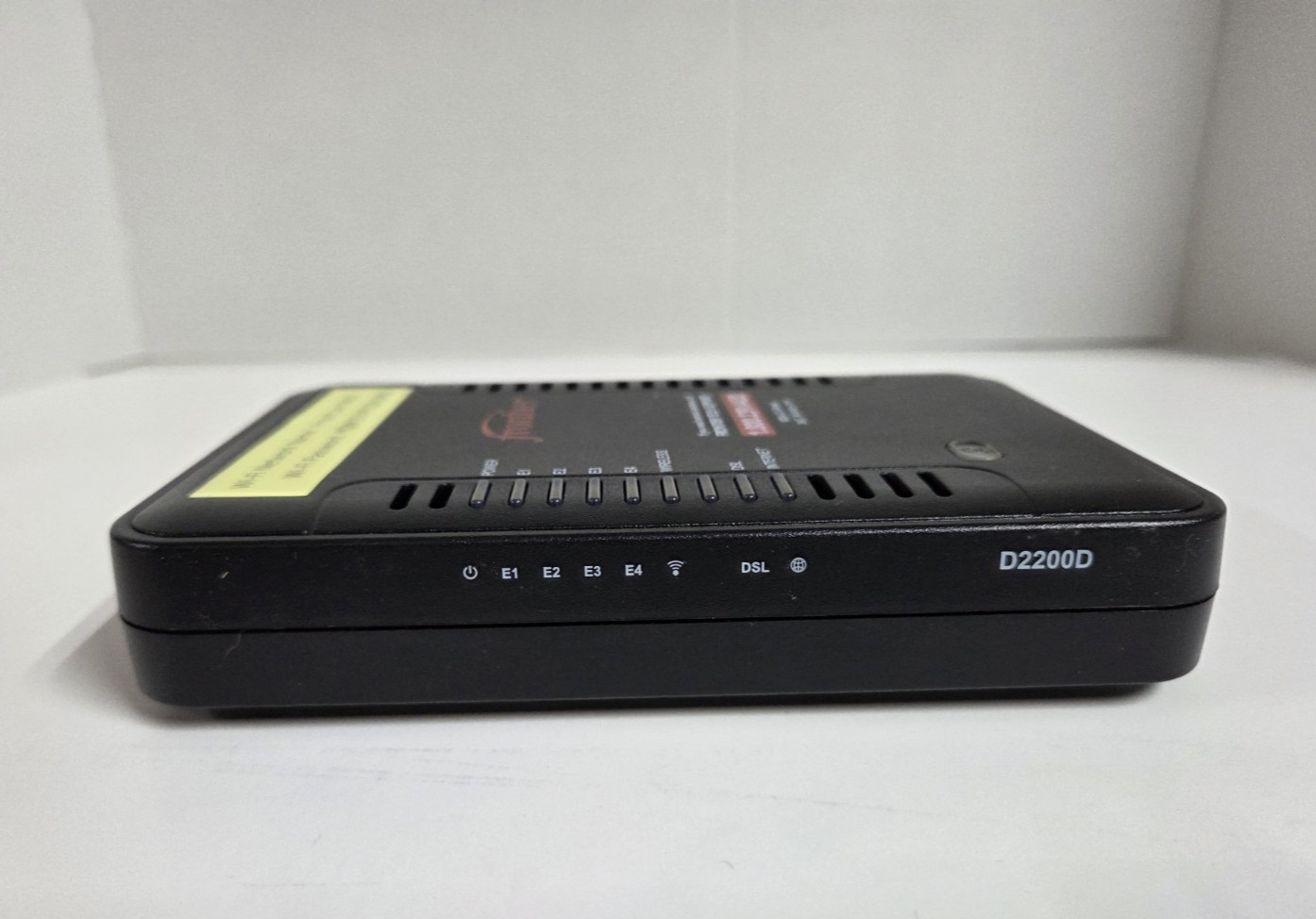Frontier NetGear DSL Modem with WiFi ADSL2+ Router Model D2200D-1FRNAS