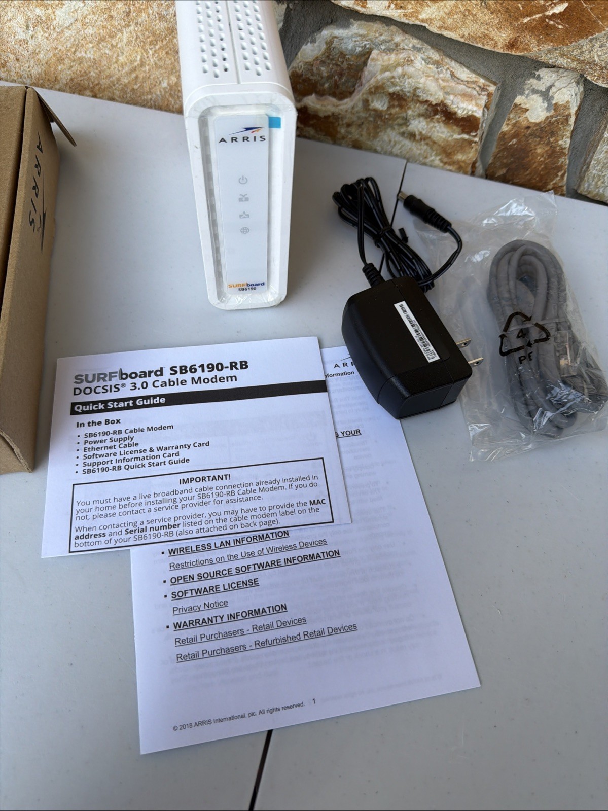 *MINT* ARRIS SURFboard SB6190 DOCSIS 3.0 32 x 8 Gigabit Cable Modem White