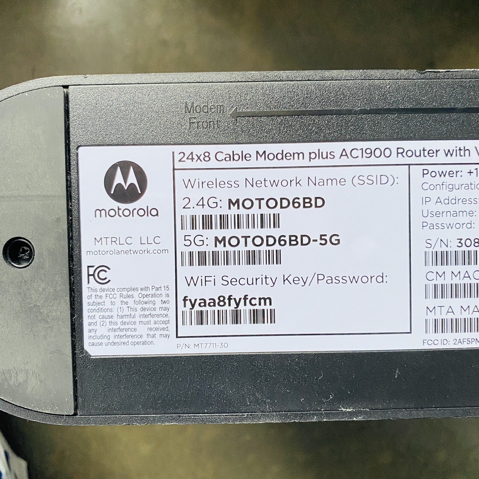 Motorola MT7711 24X8 Cable Modem and AC1900 Dual Band Wi-Fi Gigabit Router Works