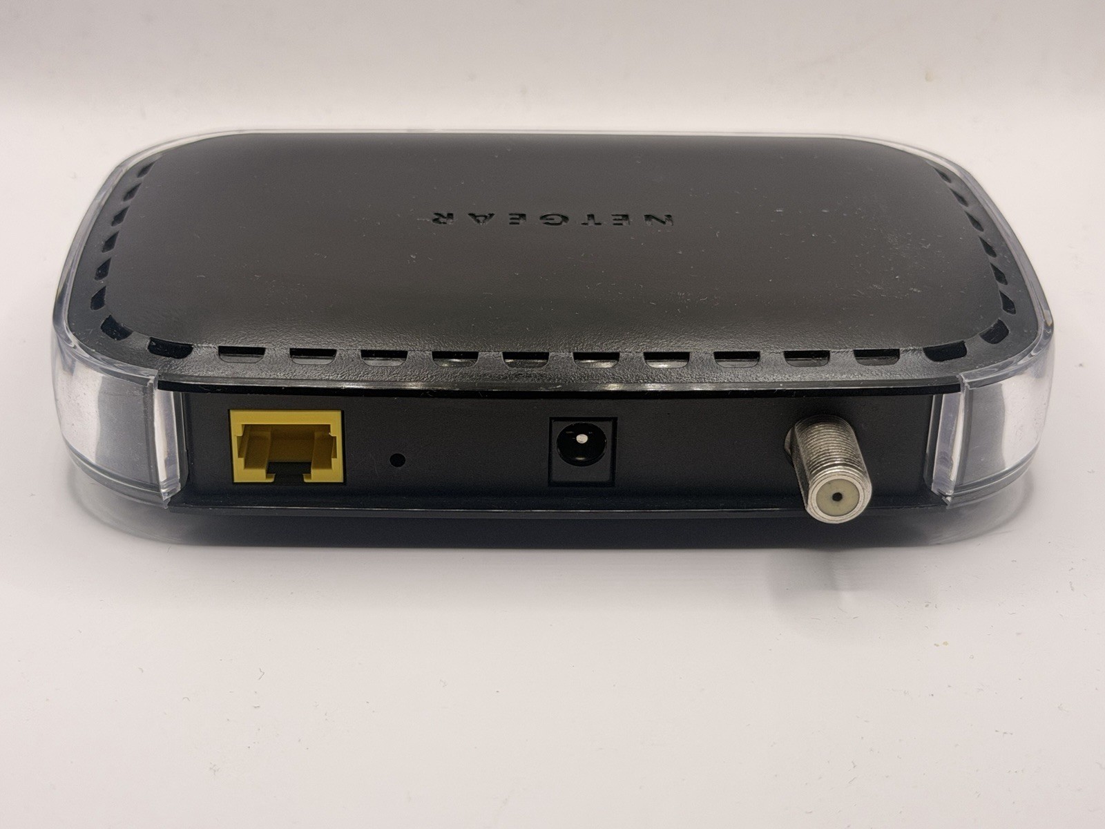 Netgear CM400 Cable Modem High-Speed DOCSIS 3.0 (CM400-100NAS) 340 Mbps