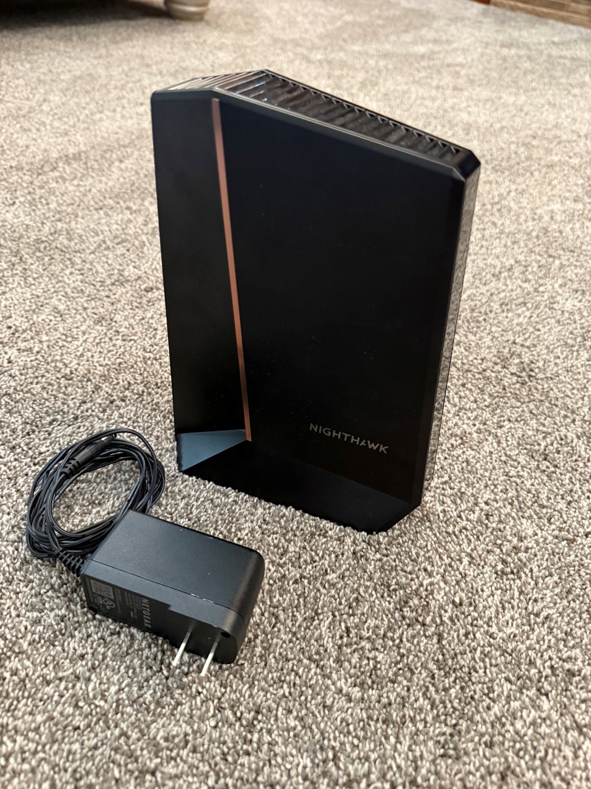NETGEAR CM2000 Nighthawk 2.5 Gbps Multi Gig DOCSIS 3.1 Cable Modem