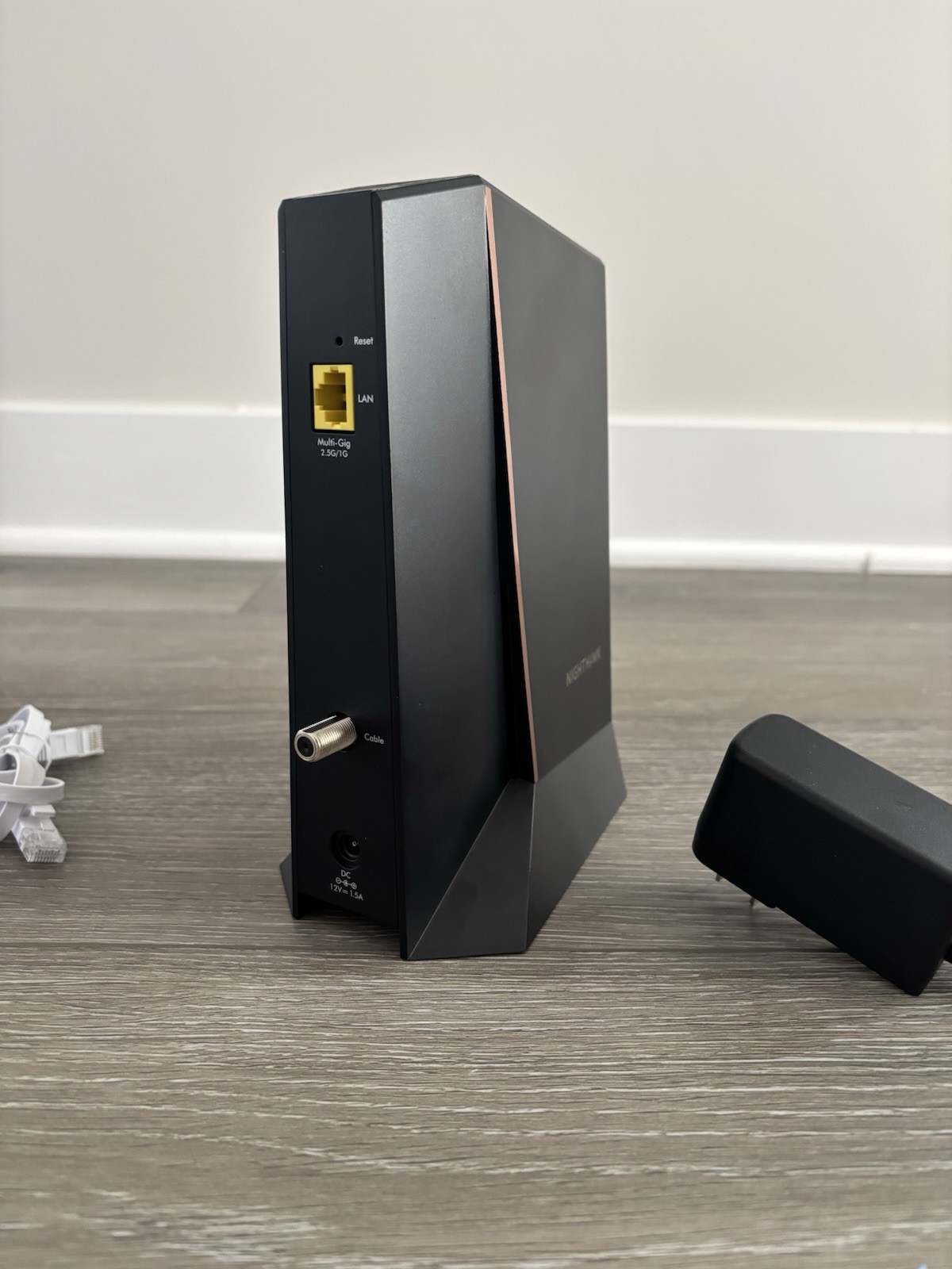 NETGEAR Nighthawk CM2000 2.5Gbps DOCSIS 3.1 Cable Modem Xfinity Spectrum Cox