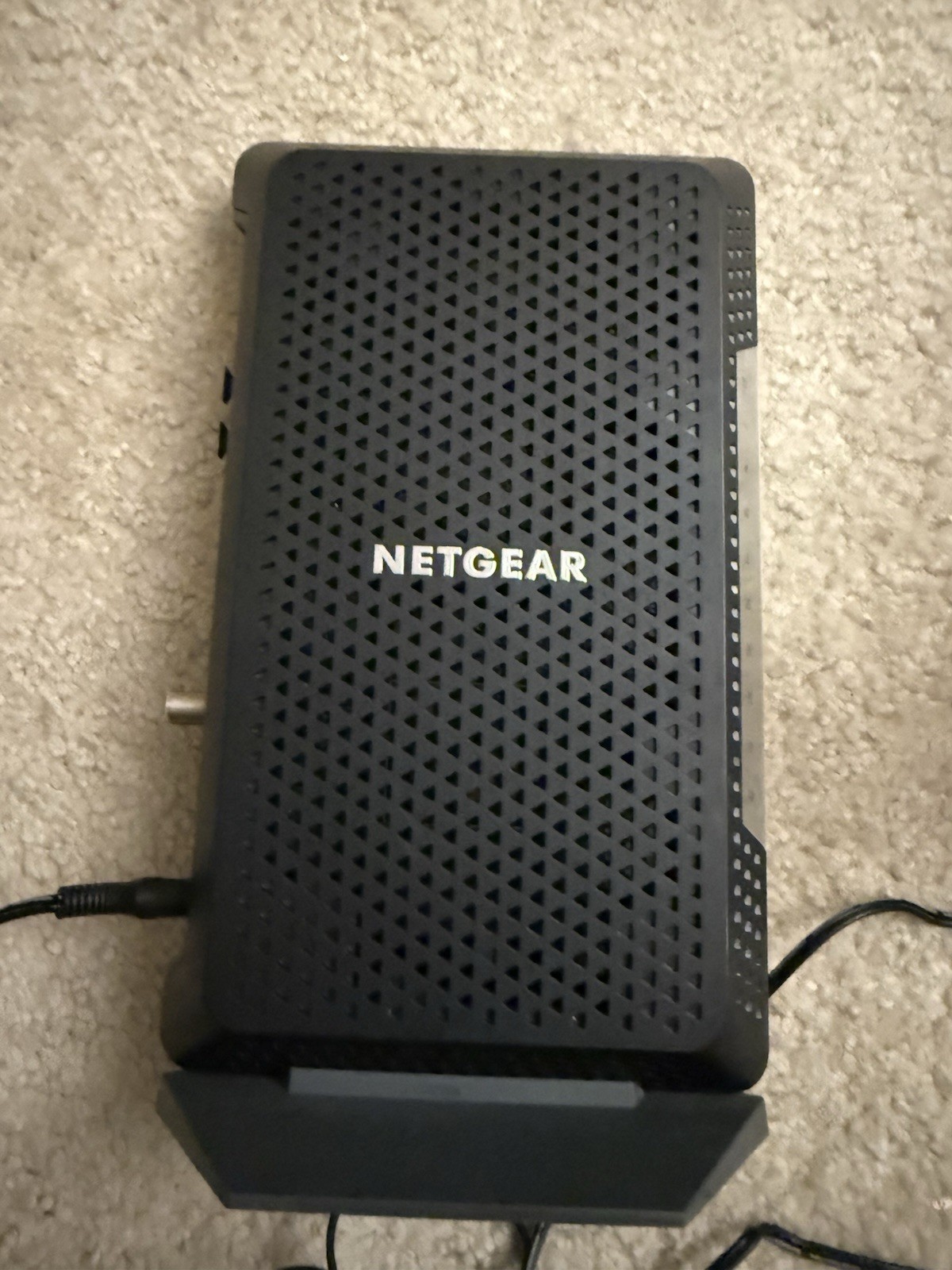 NETGEAR CM1150V Nighthawk Multi-Gig Speed Cable Modem for XFINITY Voice