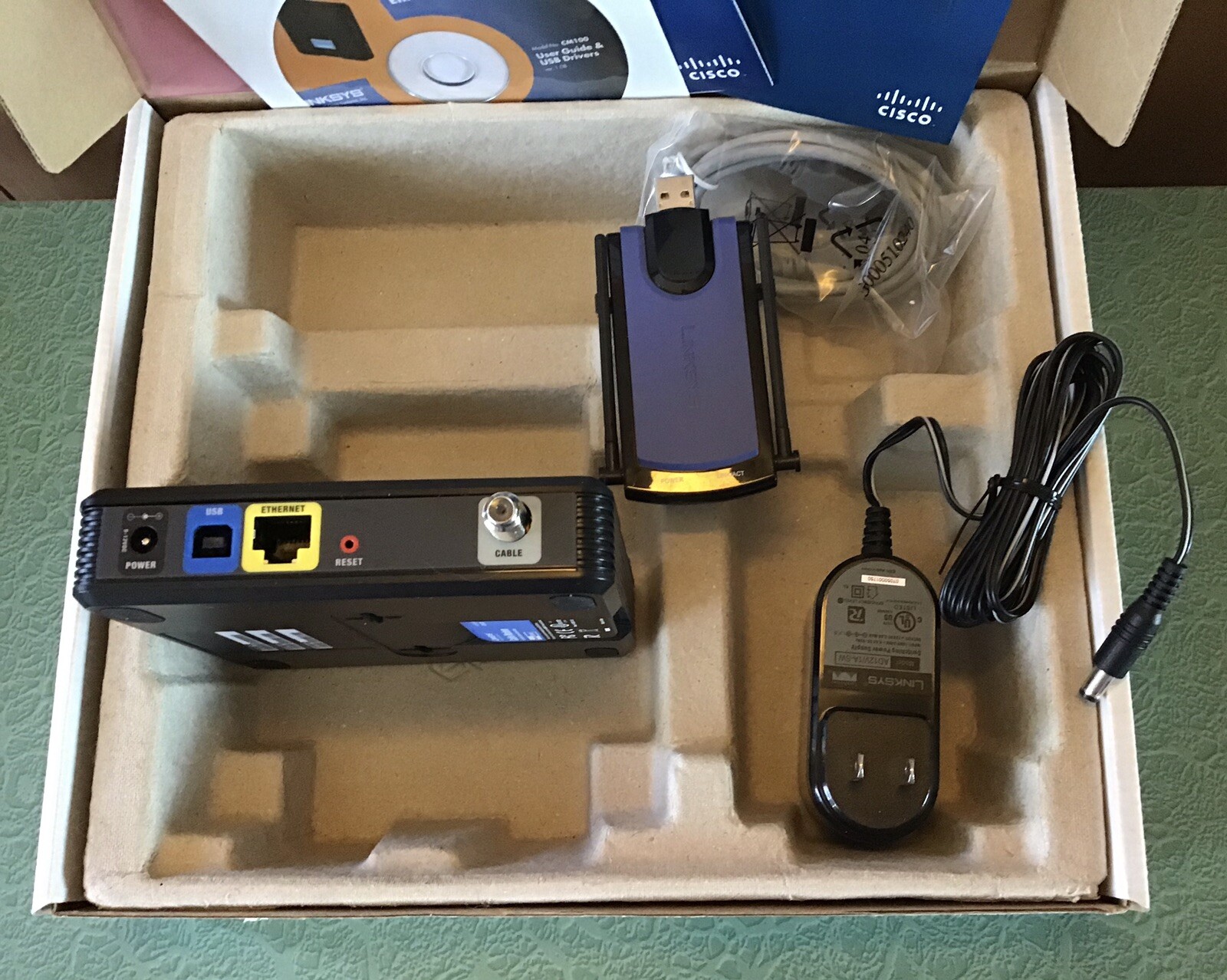 NOS NEW Cisco Linksys CM100 Cable Modem With USB & Ethernet Home Office Internet