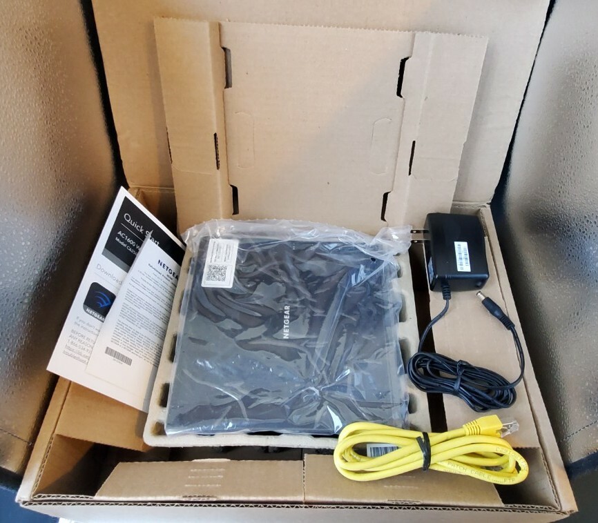 NETGEAR AC1600 Wifi Cable Modem Router C6250-100NAR – Refurbished